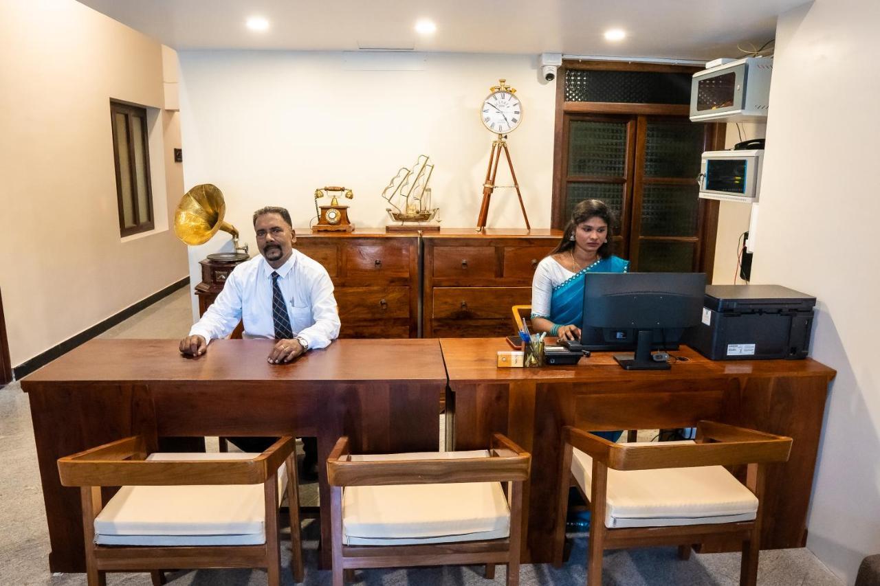 Palais De Pondichery Esterno foto